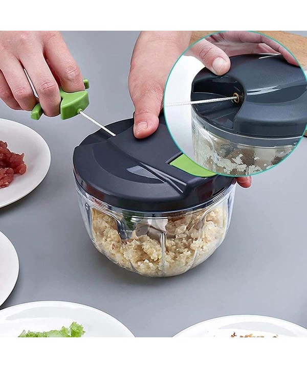 Tritatutto Manuale 520ml per Alimenti con Lame in Acciaio Trita Verdura con la base Antiscivolo e Chiusura Sicuro 12.6x9.3cm