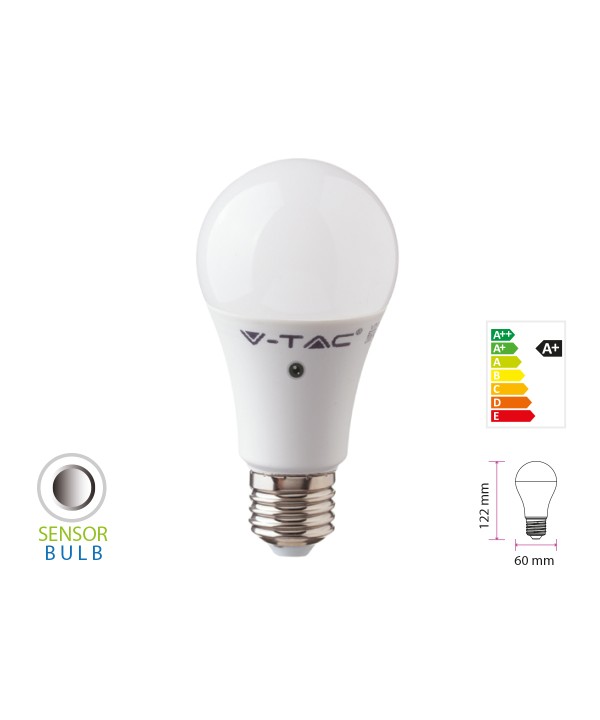 Lampada A Led E27 Con Sensore Crepuscolare 9W A60 Caldo 2700K Bulbo 806lm SKU-4459