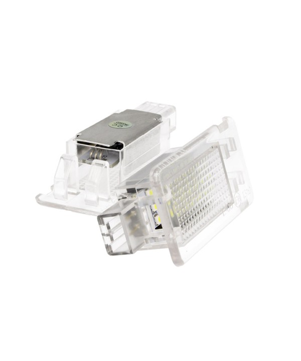 Kit Luci Bagagliaio Baule A Led Volvo XC70 S60 S80 C70 2000-2013 XC90 Dopo 2004 Bianco
