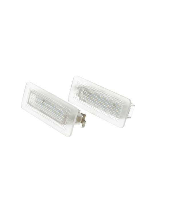 Kit Luci Targa Led Per Smart Fortwo W450 W451 W453 Canbus 12V 5W Bianco