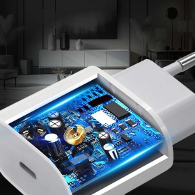 Alimentatore USB C da 20W Ricarica Veloce PD20W Bianco per SmartPhone Tablet Console e Ecc