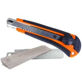 Taglierino Cutter Professionale 18mm + 5 Lama di Ricambio Con Anello Di Fissaggio
