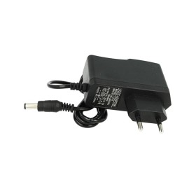 Trasformatore Alimentatore CV Con Spina da Presa Casa AC220V a DC 12V 1A 12W Colore Nero